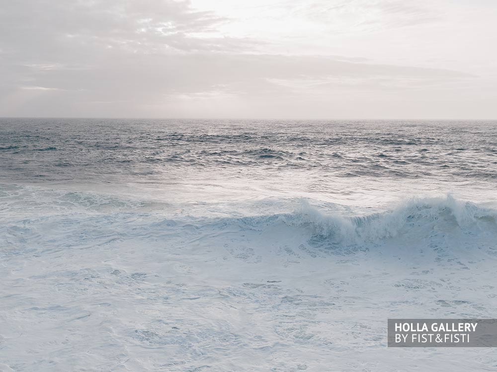 Красивые волны Назаре фотообои для интерьера. 